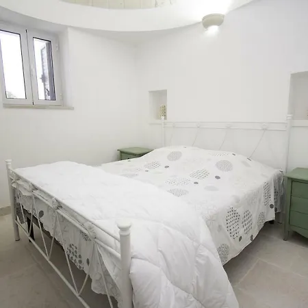 Trullo Lenuccia * Ostuni